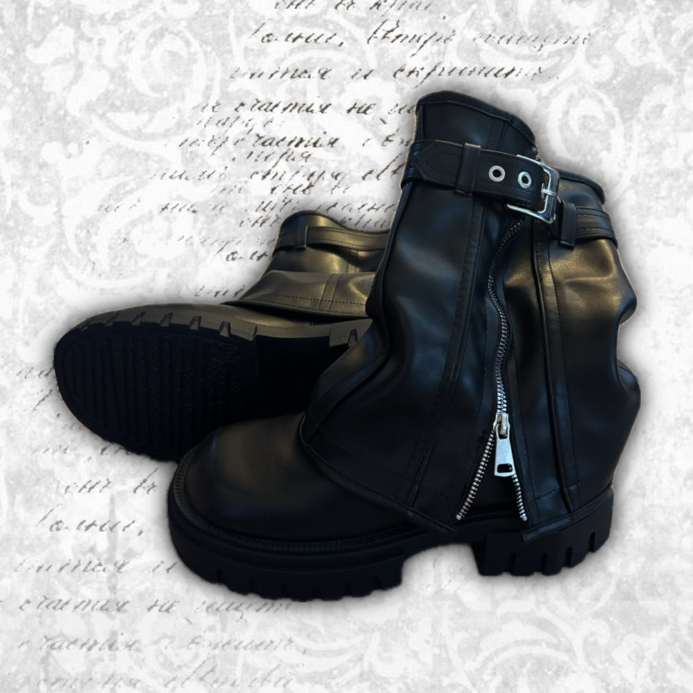 Black Buckle Foldover Zipper Boots